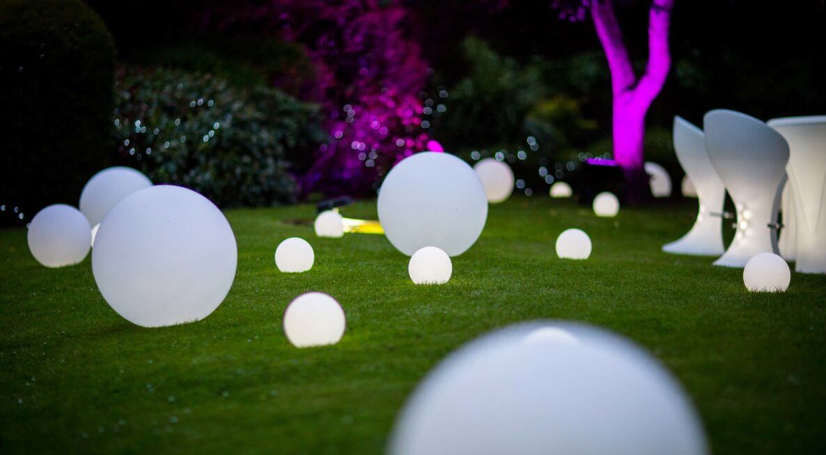 Outdoor Wedding Lighting