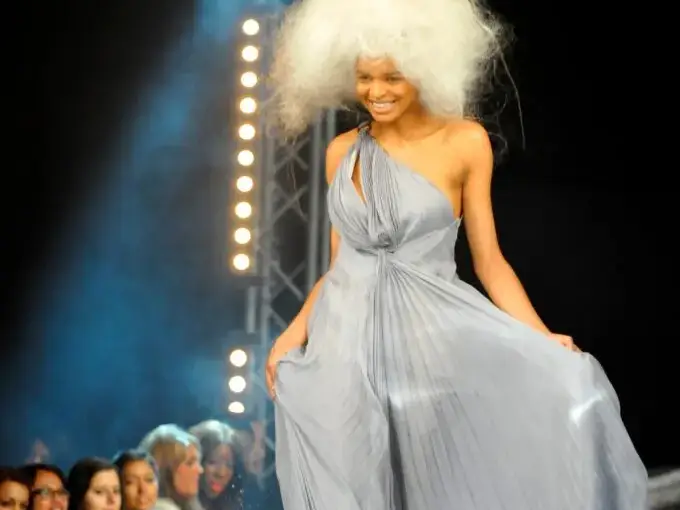 Creative Fashion Show Design